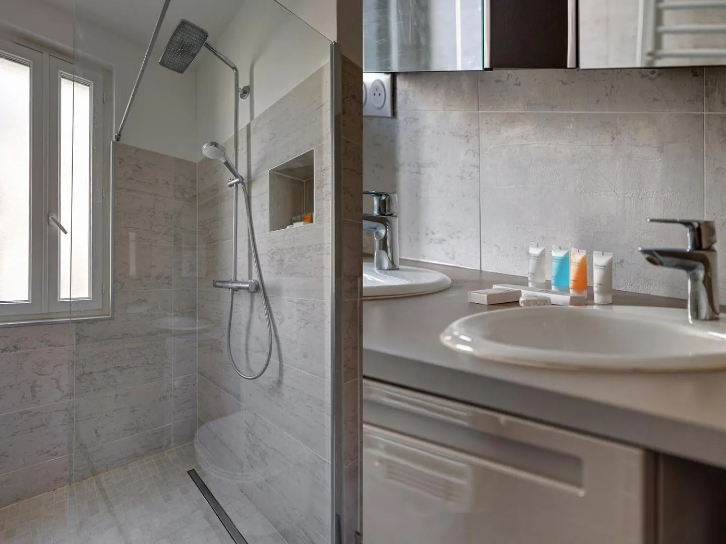 708 Mericourt - Superbe A * Paris