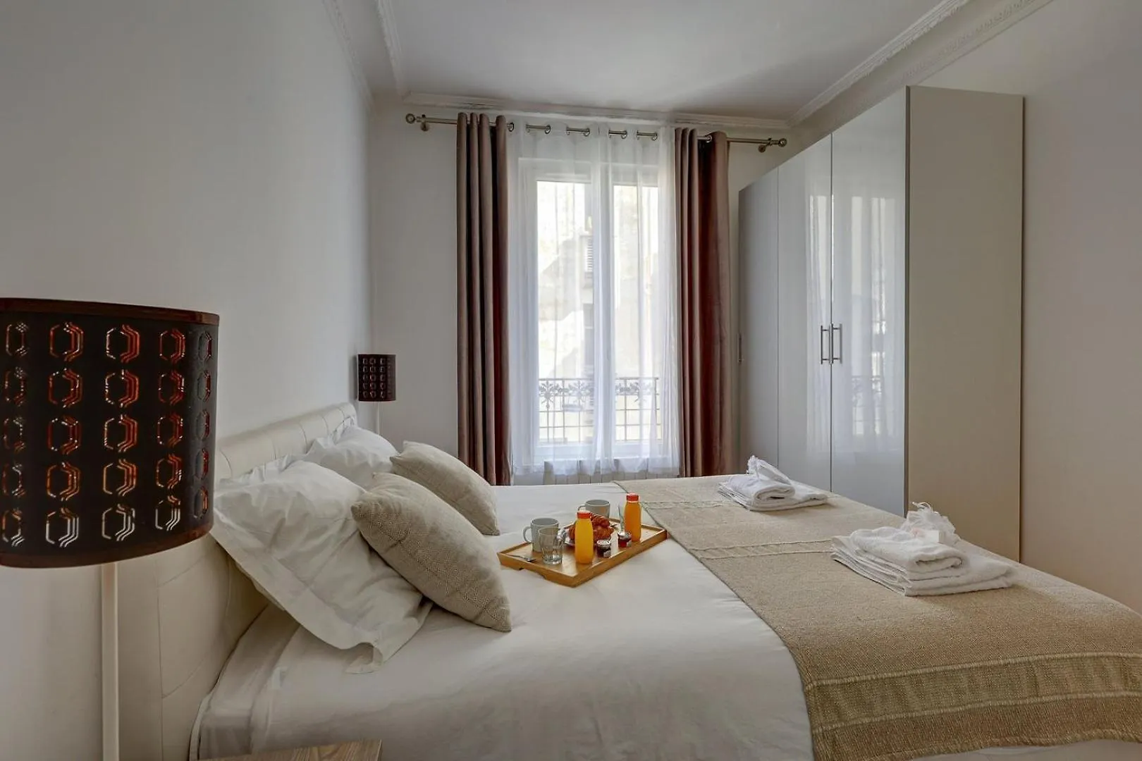 708 Mericourt - Superbe A Апартаменты Париж